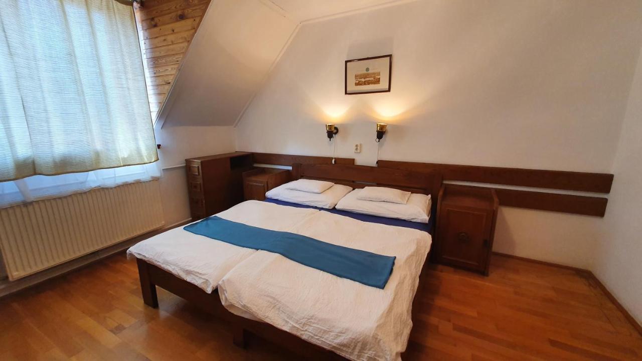 Harmonia Apartmanhaz Balatonlelle Eksteriør bilde