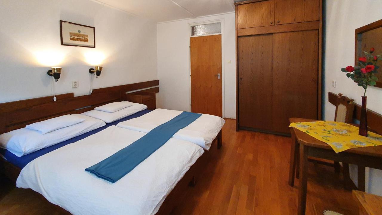 Harmonia Apartmanhaz Balatonlelle Eksteriør bilde