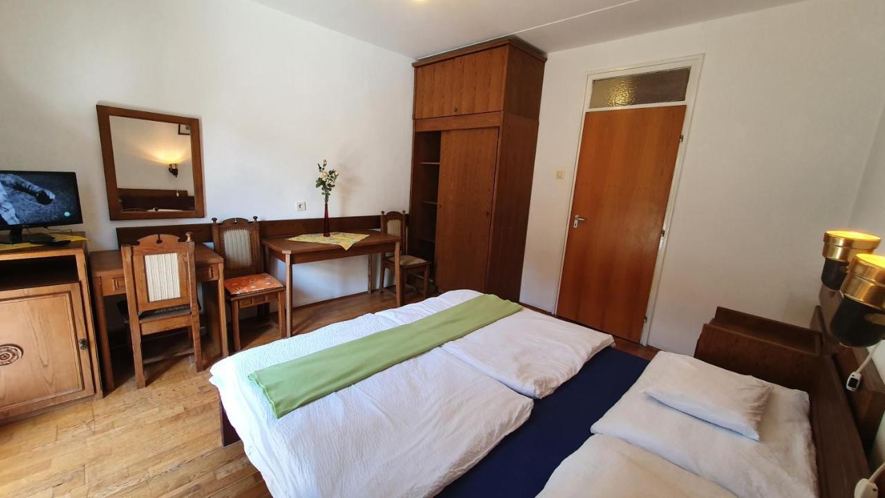 Harmonia Apartmanhaz Balatonlelle Eksteriør bilde
